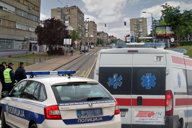 NIJE MU BILO SPASA! Preminuo vozač čiji se automobil prevrnuo na krov nakon što mu je pozlilo u vožnji (FOTO)