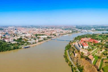 U PITANJU ČIST SPIN BLOKADERA I OPOZICIJE! Komisija za planove ne razmatra Novi Sad na vodi!