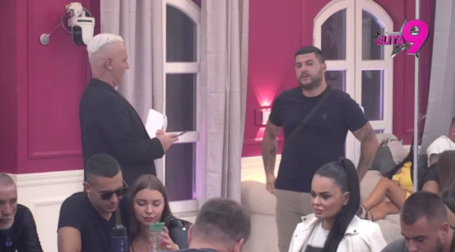 IMAJU LI OVI RODITELJI DUŠU? Aneli i Asmin se igraju sa sudbinom ćerke Nore - ovo niko ne zaslužuje! (VIDEO)