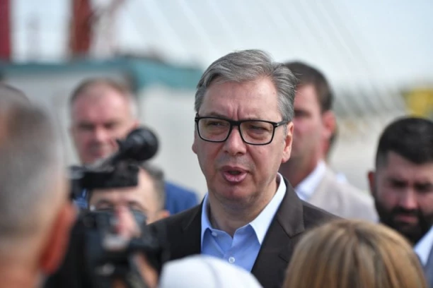 "IMAĆEMO MOŽDA I NAJVEĆI SKUP NA SEVERU SRBIJE!" Vučić o tvrdnjama da "zaobilazi Novi Sad": Ne pravimo performanse da bismo imali sliku za Instagram