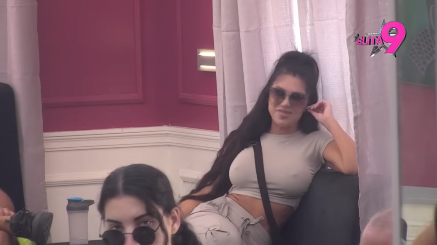 STANIJA PROKLELA ASMINA ZBOG VRELIH AKCIJA SA MAJOM: Najmonstruoznija rečenica izgovorena u UŽIVO u programu! (VIDEO)