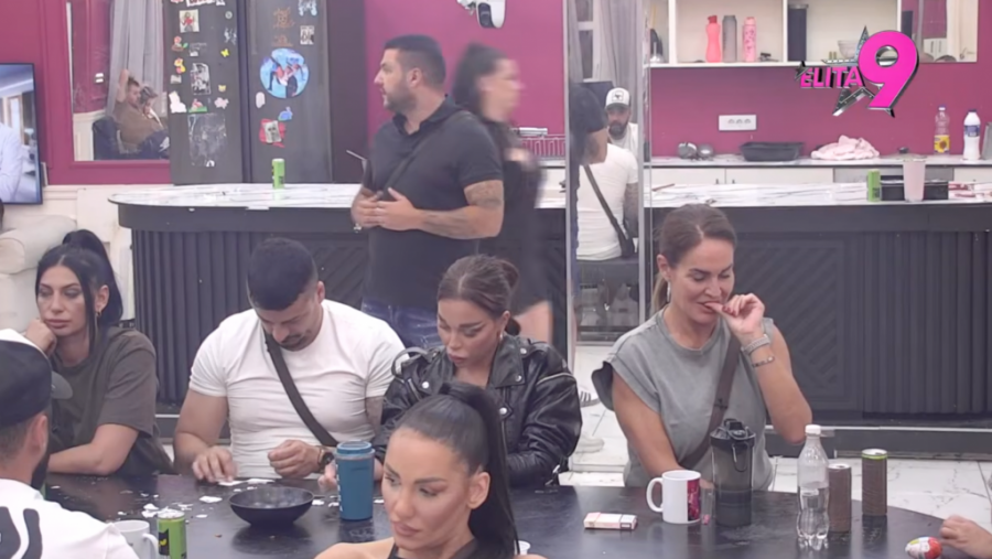 ASMIN NA IVICI PUCANJA! Posle ovog sukoba doneo odluku koja menja sve u "Eliti 9"