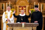 DA LI JE PRISUSTVO PRAVOSLAVNIH SVEŠTENOSLUŽITELJA NA KATOLIČKIM MISIMA ČISTA JERES? Sveštenik o pitanju koje zabrinjava sve više vernika!