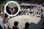 DEČJI ZAGRLJAJ JAČI OD SVIH GRANICA: 750 mališana sa Kosova i Metohije stiglo među svoju braću, dočekani otvorenih srca i domova