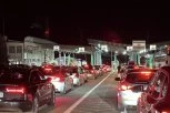 OGROMNE KOLONE NA GRANIČNOM PRELAZU ŠID! Obustavljen saobraćaj i na OVOJ naplatnoj stanici