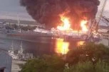 BRUTALAN NAPAD UKRAJINE, GORI KERČKI MOREUZ! Logistički koridor Rusije u plamenu, gađani i gradovi na Krimu! (VIDEO)