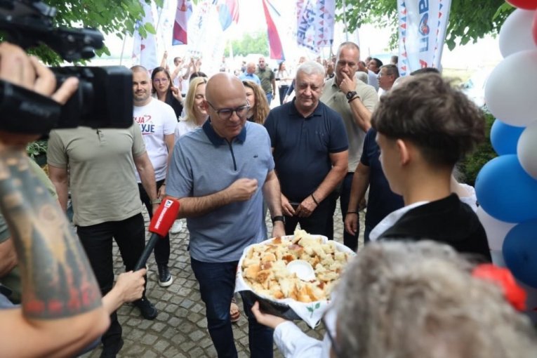 Republika