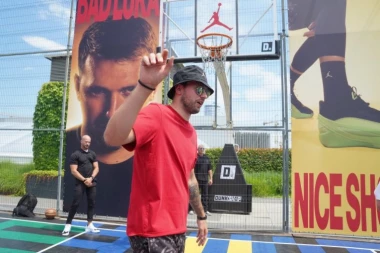 DONČIĆ JEDNOM REČJU ZAPALIO BLOK 70: Srbi mu ovo nikad neće zaboraviti! (VIDEO)