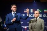 "TO JE VELIKA PREKRETNICA ZA AMERIČKI NAROD!" Džej Di Vens objavio NEVEROVATNE vesti iz Švajcarske - OVE REČI ODJEKUJU SVETOM!
