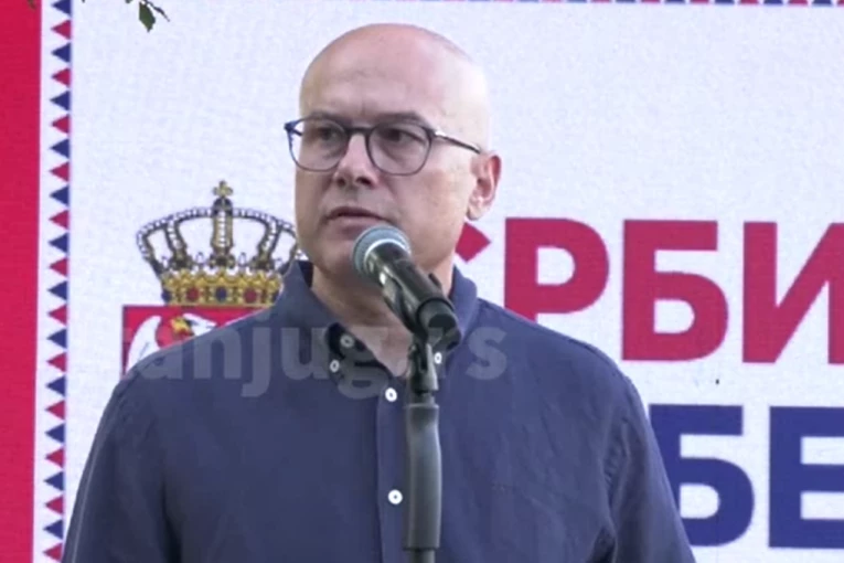 "IZLAZIMO NA IZBORE S KONKRETNIM REZULTATIMA, CILJEVIMA I 40 ODSTO NOVIH KANDIDATA!" Vučević o SNS listi za izbore!