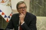 PRLJAVI PLAN ZA UDAR NA VUČIĆA: Laž o "zvučnom topu" kao instrument za rušenje Srbije!