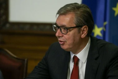 Vučić sutra na prikazu novih sredstava Vojske Srbije u Batajnici: Uslediće gađanje na Pasuljanskim livadama!