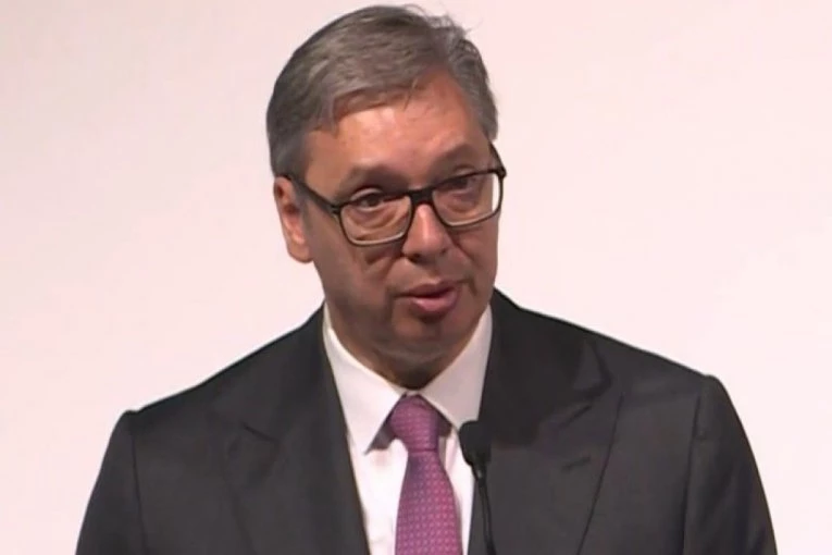 "KORISTAN SASTANAK SA PREDSTAVNICIMA NALED I ETNO MREŽE": Vučić se oglasio na Instagramu (FOTO)