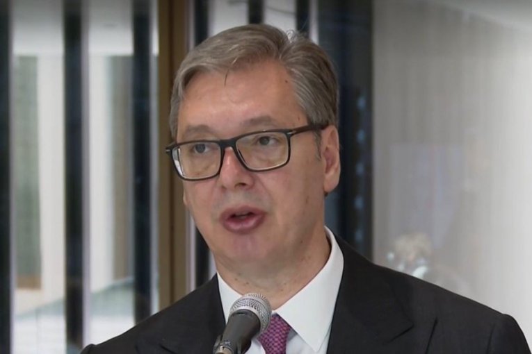 "SVI ZNAJU DA NIJE BILO ZVUČNOG TOPA!": Vučić se dotakao i velikog SNS skupa: Ja se pripremam za to, radimo teško i naporno