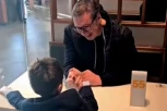 "I VUKAN JE ĆACI!" Vučić objavio interesantan snimak na Instagramu - NE BIH SE ODREKAO TOG BRENDA NI ZA ŠTA NA SVETU! (VIDEO)