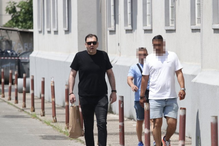 Kasper sa Mininom braćom