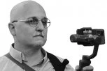 SAZNAJEMO! Urednik portala "Srbin info" priveden na informativni razgovor zbog učešća u fabrikovanju afere "zvučni top"