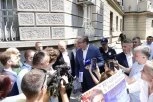 JOŠ JEDNOM SRUŠIO LAŽNE OPTUŽBE! Oglasio se Vučević o susretu Vučića sa demonstrantima: "Predsednik neumorno radi na boljitku naše države!"