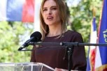 MINISTARKA S DIGITALNIM ASISTENTOM -  Radoslav rešava sve probleme građana!
