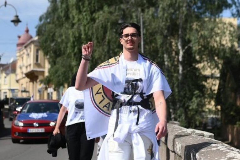 Student Dušan Vasiljević prešao pešice više od 680 kilometara do manastira na Meteorima