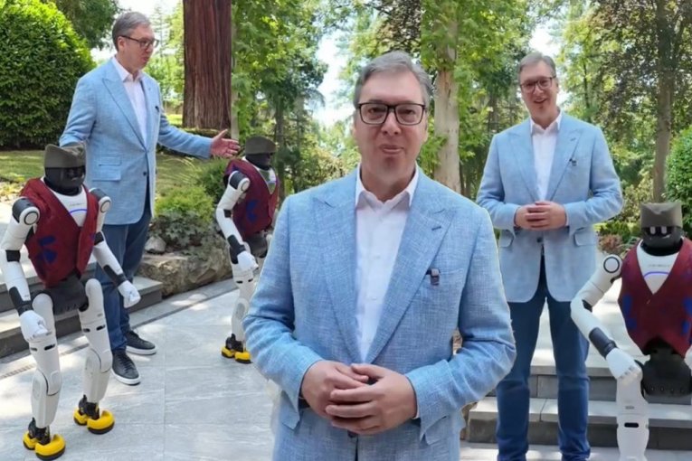 PREDSEDNIK SA DRAGUTINOM I MILUTINOM! Vučić se najviše obradovao ovom dvojicom drugara! (VIDEO)
