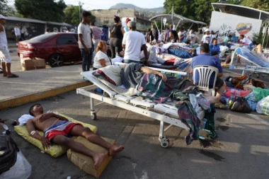 BROJ RASTE IZ ČASA U ČAS! Više od 26.000 osoba vodi se kao nestalo nakon stravičnog zemljotresa u Venecueli!