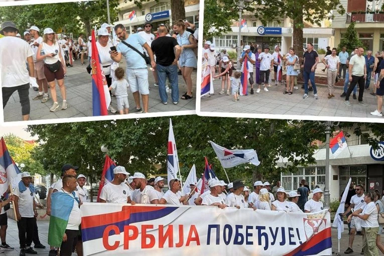 GRUPA GRAĐANA IZ ARANĐELOVCA STIGLA U LAZAREVAC! Veliki broj ljudi ih dočekalo, pogledajte dirljive scene! (FOTO)