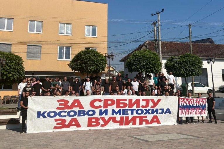 Srbi sa KiM krenuli ka Beogradu