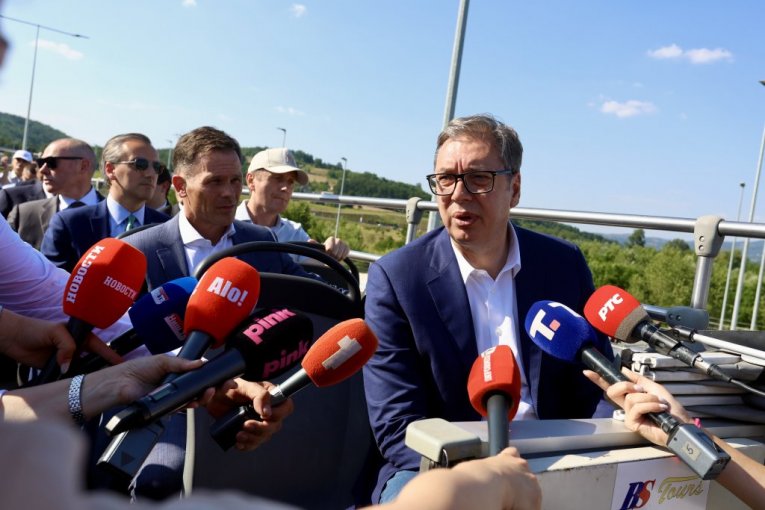 Vučić: Saobraćaj na auto-putu Čačak-Kraljevo od sutra u 9, putarina besplatna do OVOG datuma!