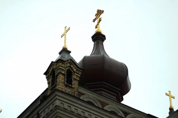 MUSLIMAN DONIRAO NOVAC ZA IZGRADNJU CRKVE SVETIH MUČENIKA ROMANOVIH: Gest komšije iz Teočaka privukao pažnju celog regiona