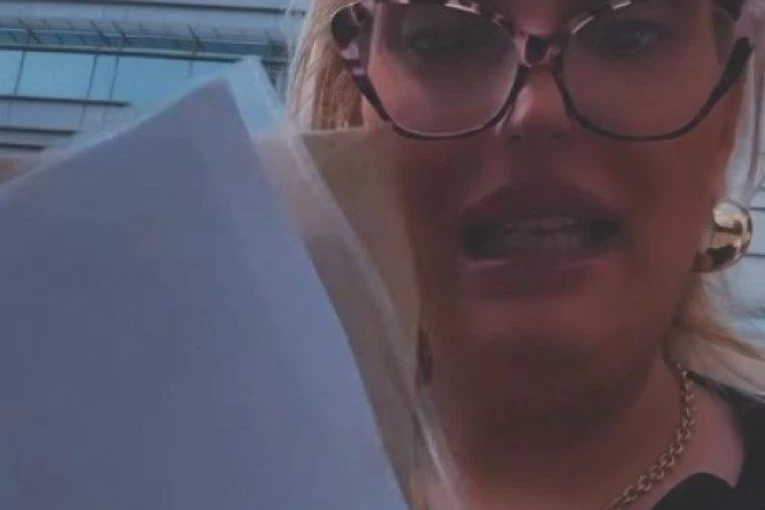 STIGLE NAJNOVIJE VESTI IZ BONICE, TAMARA RADOMAN VAN SEBE! Ove informacije o bebi Anite Stanojlović su se DO SADA KRILE od javnosti - SVE CRNO NA BELO!