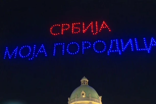 SPEKTAKL U CENTRU BEOGRADA! Dron-šou najavljuje veliki narodni skup 27. juna ispred Skupštine - NESTVARNE SCENE!