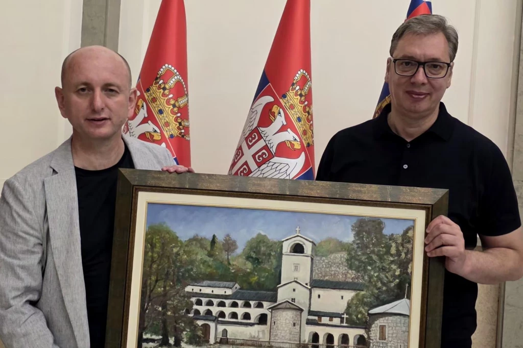 I LIDER DNP MILAN KNEŽEVIĆ SA NEKOLIKO DESETINA SRBA SUTRA NA SKUPU U BEOGRADU! Već došao u Srbiju i Vučića obradovao lepim poklonom! (FOTO)