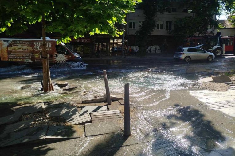 Havarija u Ulici kraljice Marije