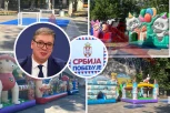 PROGRAM ZA NAJMLAĐE JE POČEO! Osmesi i igra ispred Skupštine - mališani se zabavljaju sa maskotama! Pogledajte kako teku finalne pripreme za veliki skup! (FOTO, VIDEO)