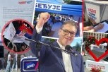 POČELO JE I POPUNJAVANJE GLASAČKIH LISTIĆA: Pun centar Beograda - odlično raspoloženje ispred Skupštine! Pogledajte kako teku finalne pripreme za veliki skup! (FOTO, VIDEO)