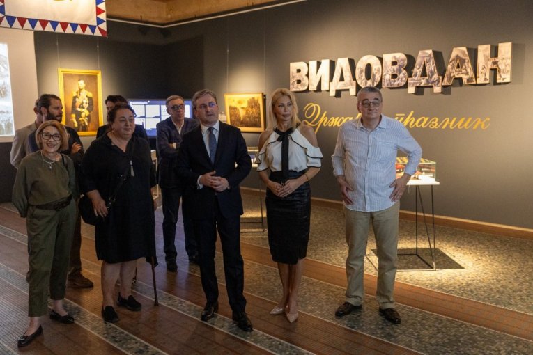 Ministar Selaković otvorio izložbu "Vidovdan - državni praznik"
