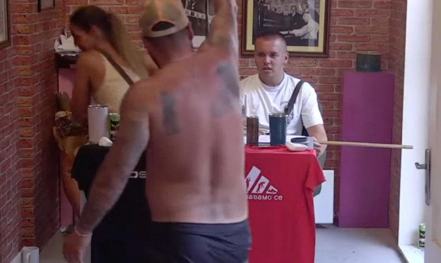 UZNEMIRIJUĆE SCENE! POZLILO MILENI KAČAVENDI, vanredno stanje u "Eliti"! Guši se i HVATA ZA SRCE! (VIDEO)