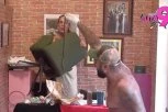 HOROR U "ELITI 9" - KAČAVENDI UBACUJU ZMIJE U KREVET! Obezbeđenje je čuva sa svih strana, ovo bi moglo biti KOBNO!