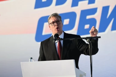 "BESKRAJNO ZAHVALAN NA PODRŠCI, BEZ VAS NIŠTA NE BIH MOGAO DA URADIM!" Vučić: Hvala što ste mi verovali! (VIDEO)