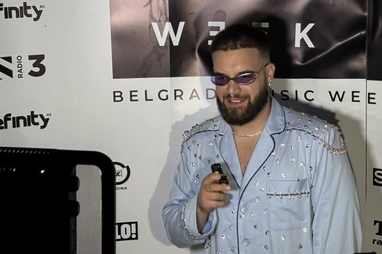 NE NARUČUJEM ODEĆU S TEMUA! Nući brutalno odgovorio na HEJT KOMENTARE: Udrite! (VIDEO)