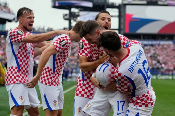 MREŽA SE ZATRESLA! Topovski udar Sučića! (VIDEO)