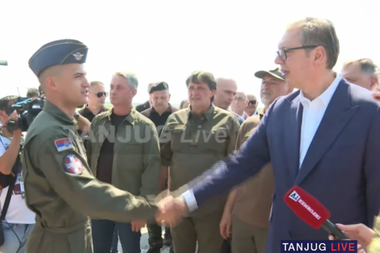 Vučić u Batajnici