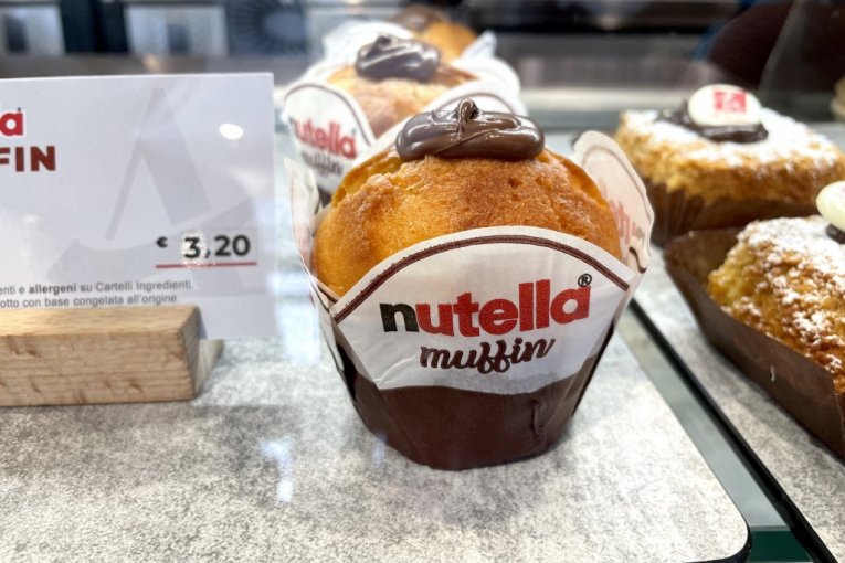 HITNO SE POVLAČI NUTELIN PROIZVOD! Pronađeni komadi metala!