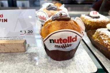 HITNO SE POVLAČI NUTELIN PROIZVOD! Pronađeni komadi metala!