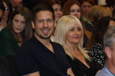 NAJLEPŠE REČI KOJE MAJKA MOŽE DA IZGOVORI: Slavica Rokvić čestitala Nikoli rođendan, cela Srbija u suzama! (FOTO)