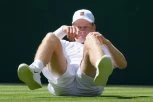 NOVAK ĐOKOVIĆ GLEDA I NE VERUJE: Janik Siner pobegao od Srbina pred polufinale Vimbldona