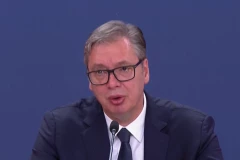 KREĆE PORTAL KO SI, BRE, TI, KOJI JE VUČIĆ NAJAVIO: Počinje anonimno prijavljivanje bahatih funkcionera