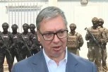 NEVEROVATNO SU BRZI I OSPOSOBLJENI! Predsednik Vučić na pokaznoj vežbi Žandarmerije progovorio o Music week: Neko dokon izmislio, slagao!