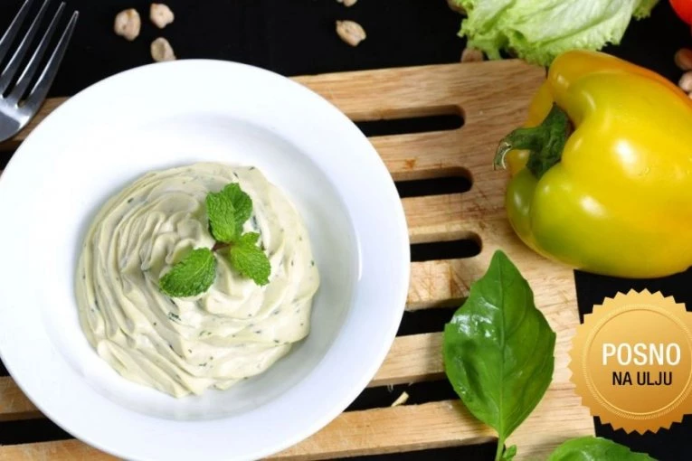 NAPRAVITE SAMI DOMAĆI POSNI MAJONEZ ZA SAMO NEKOLIKO MINUTA: Provereni recept obogatiće ukus svakog obroka